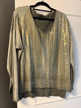 Italian made Green Sweater with Gold Detail.